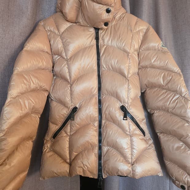 몽클구스다운숏패딩 2사이즈