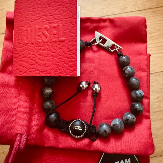 디젤 래브라도라이트 비디드 브라이슬릿 팔찌