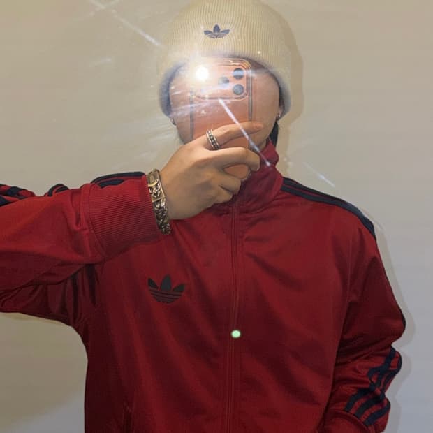 아디다스 구파 레드 저지