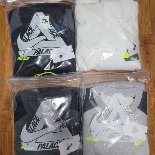 나이키 X 팔라스 후드 맨투맨 팝니다