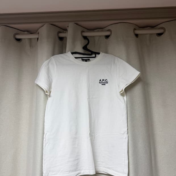 APC 아페쎄 반팔 (L)