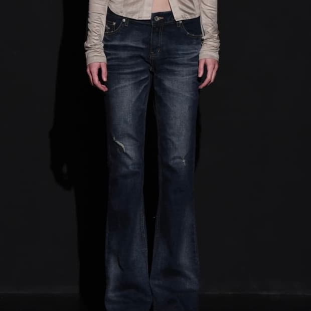 보헤미안 서울 deep blue boots cut denim