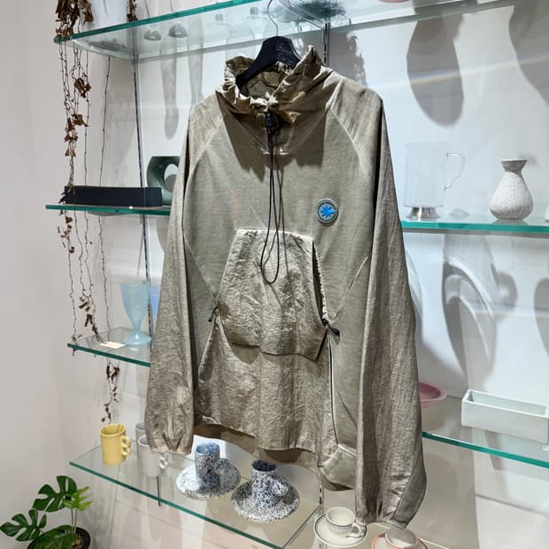 LIBERAIDERS overdyed nylon hoodie | 후루츠패밀리