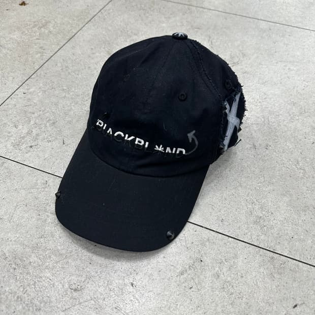 블랙블론드 볼캡