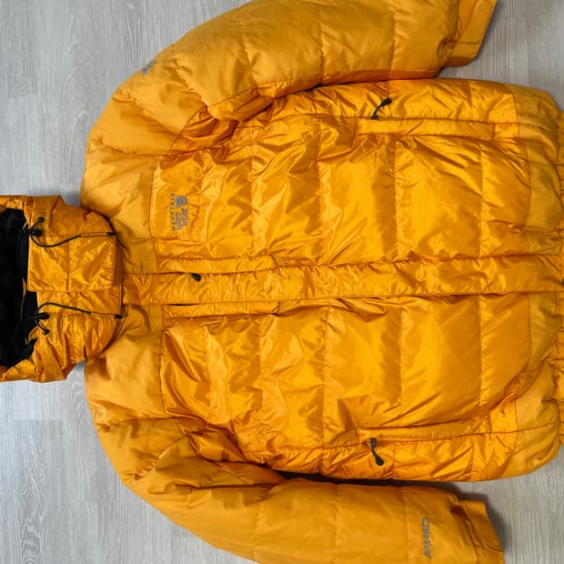 마운틴하드웨어 구스다운 패딩 100-105