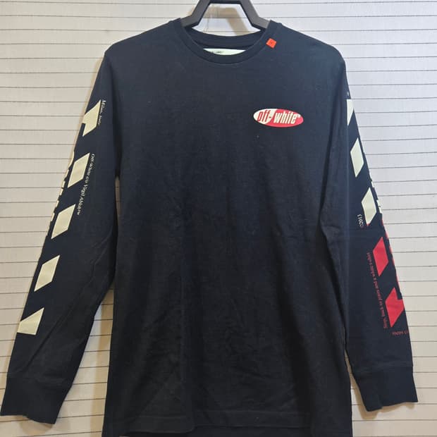 오프화이트 블랙 롱슬리브(매장판