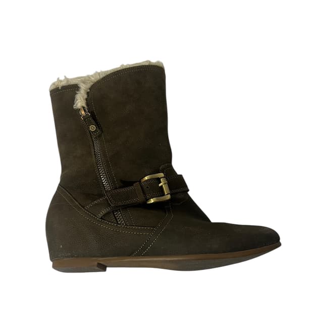 Vintage 브라운 퍼 라이닝 미들부츠  240