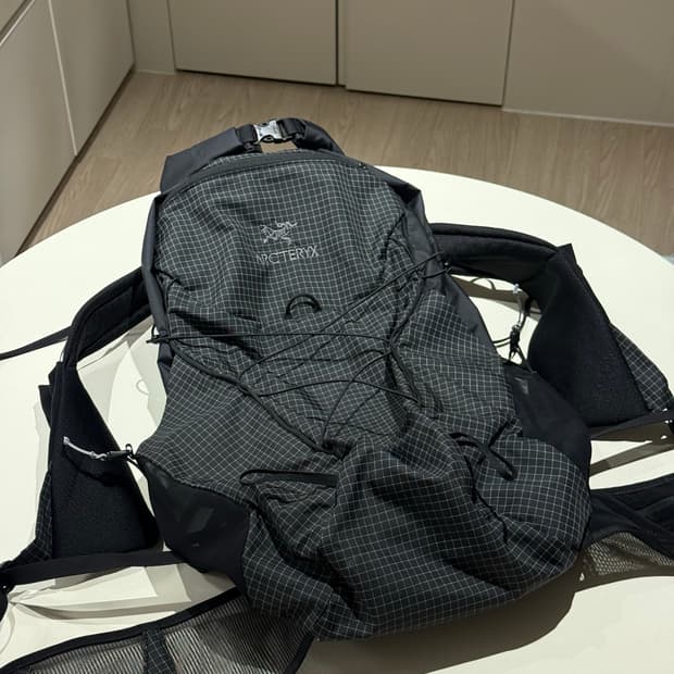 아크테릭스 에어리어스 35