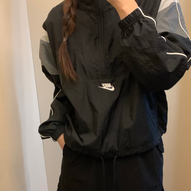 나이키 우먼스 헤리티지 바람막이