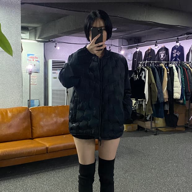 나이키 신형 블랙 퀄팅 에어로프트 자켓 B3045