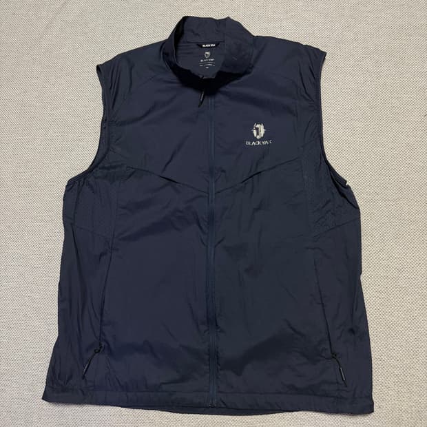 블랙야크 바람막이 조끼
