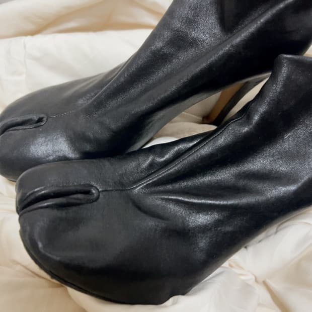 Maison margiela tabi heels 37.5