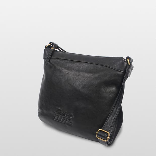 DAKOTA Leather Crossbody Bag