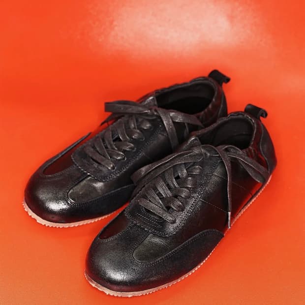 야세 로우라인 팡 스니커즈 블랙 230