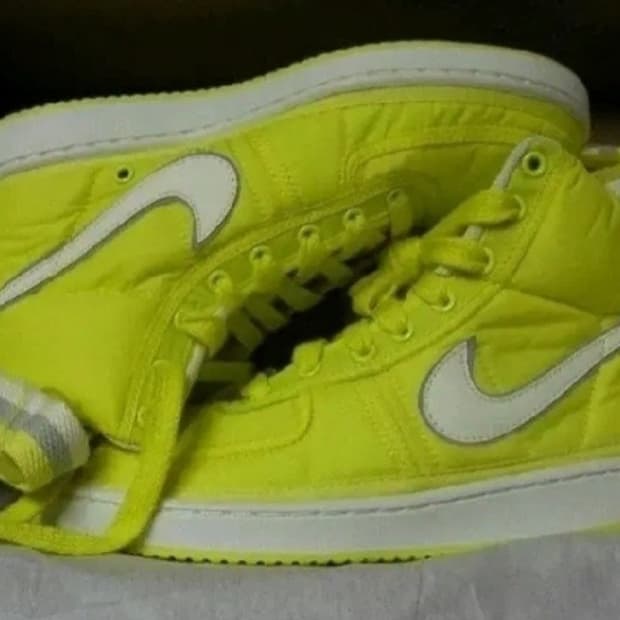 나이키 반달하이 슈프림 소닉 옐로우 265 새상품