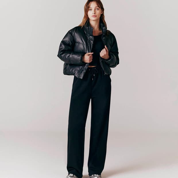 지오다노 오버핏 에코 레더 가죽 숏 푸파 패딩 점퍼