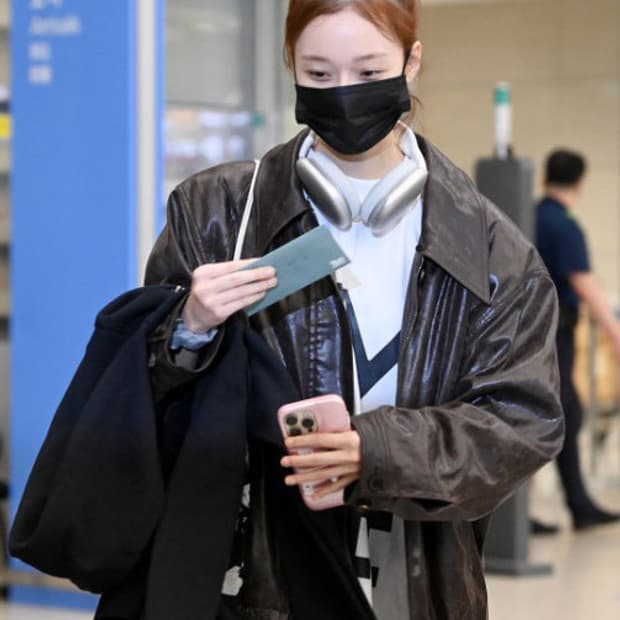 오버듀플레어 크랙 레더 블루종 가죽자켓 블랙 