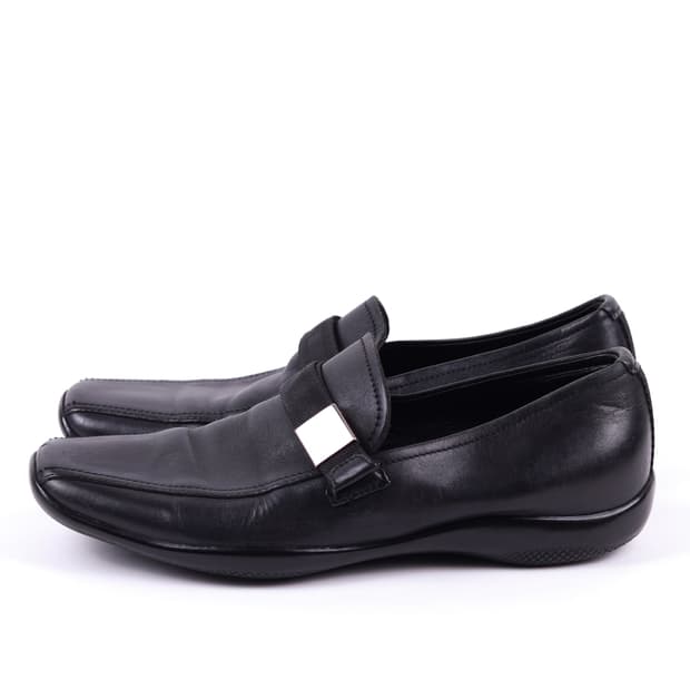 [5.5] 프라다 스포츠 버클 로퍼