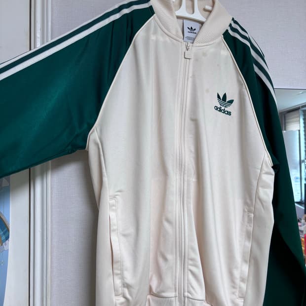 아디다스 외투 판매해요