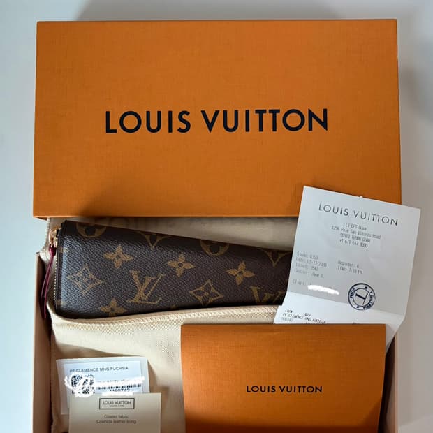 ‼️풀박스 새상품‼️ 루이비통 클레망스 월릿 푸시아