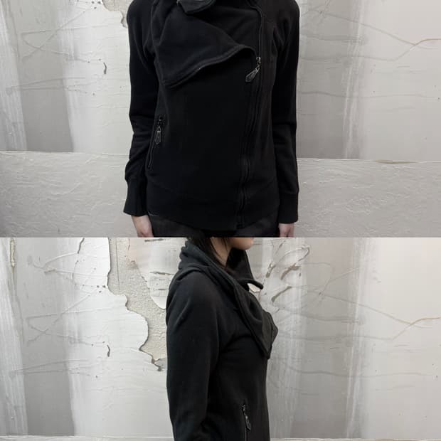 black oblique zip-up