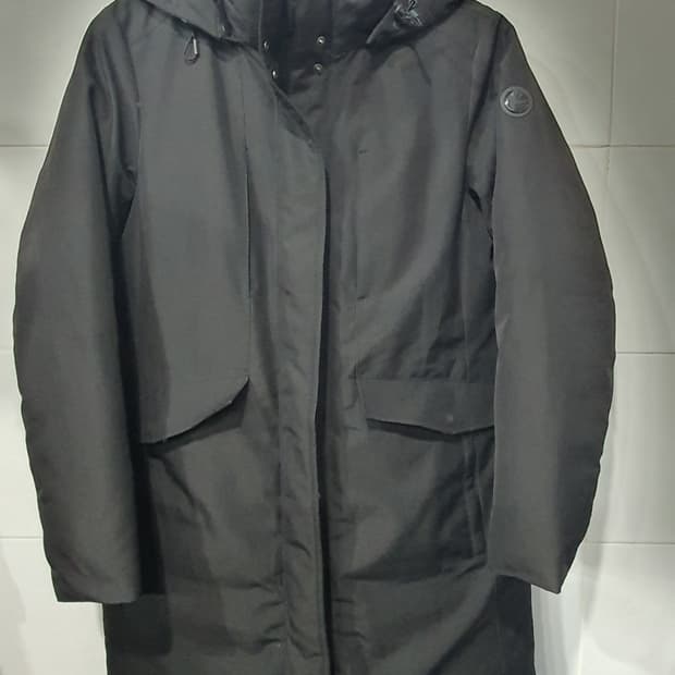 라푸마 여성 다운 하프패딩 
