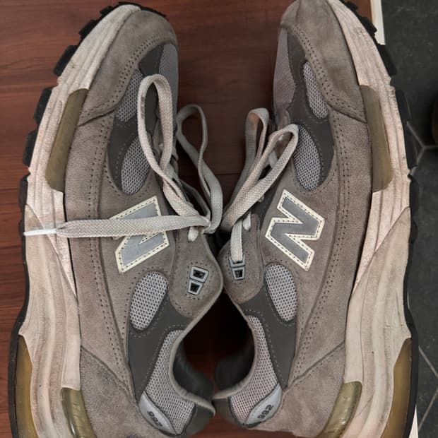 뉴발란스 992