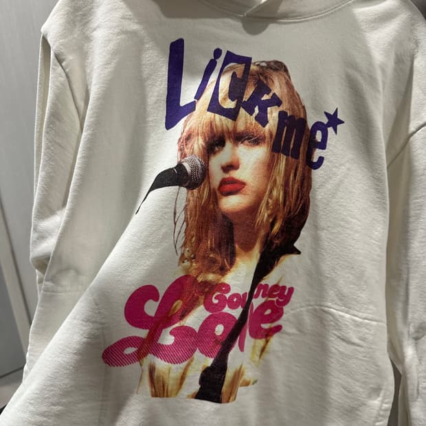 히스테릭 글래머 코트니 러브 후드티
