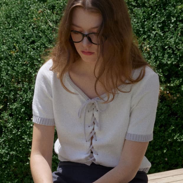 레터프롬문 튤립 라인 아일렛 가디건 