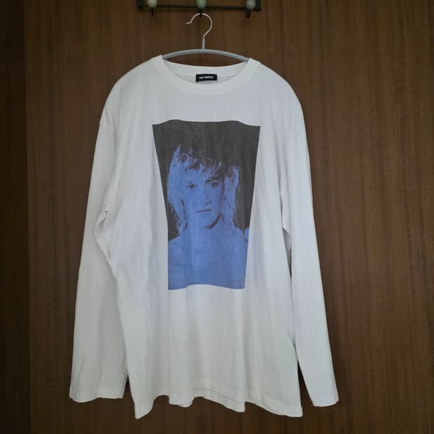 [M] 라프시몬스 19fw 블루벨벳 롱슬리브 티셔츠