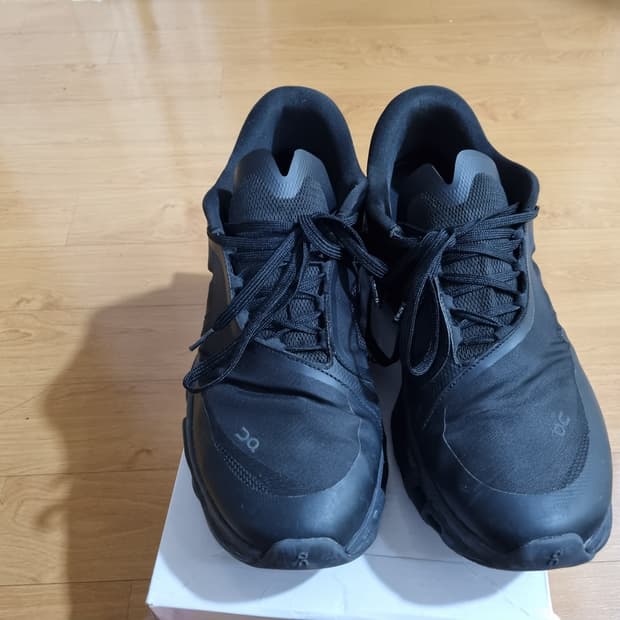 온러닝xpaf 클라우드 몬스터2 블랙 마그넷 275