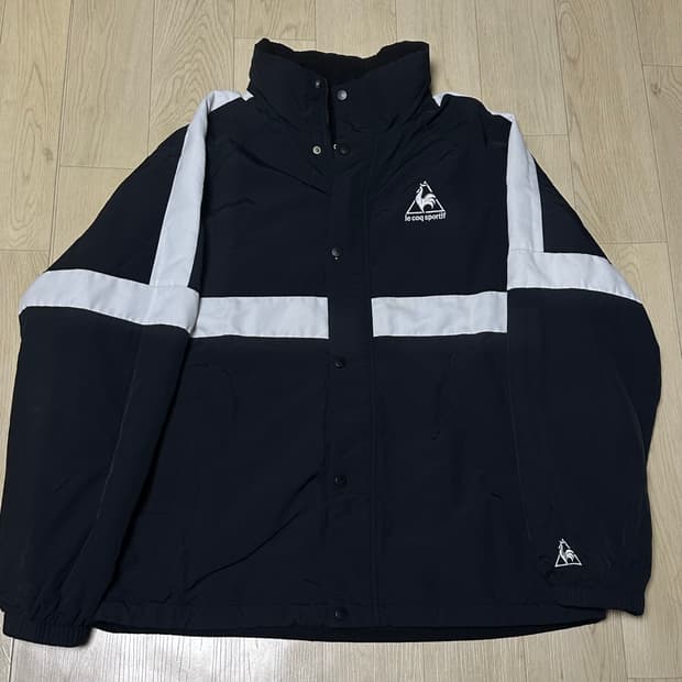 르꼬끄 리버시블 블랙 후리스 바람막이