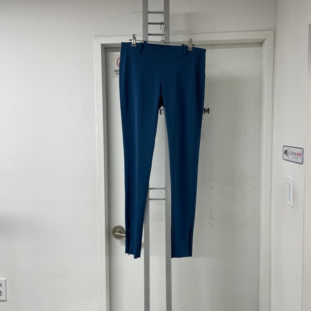 발렌시아가 블루 팬츠 38(W)