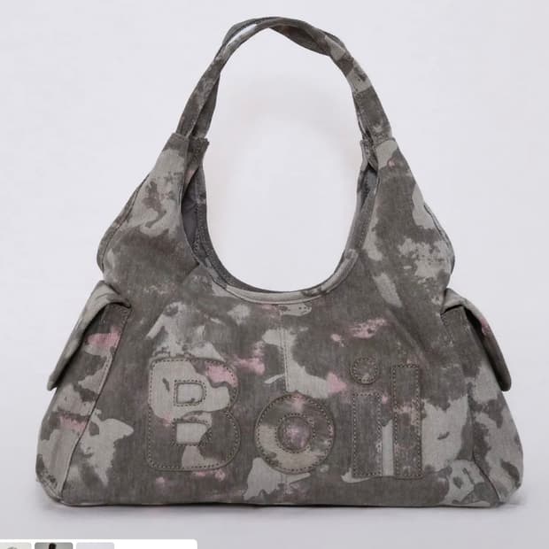 보일테일 메간 카모 백