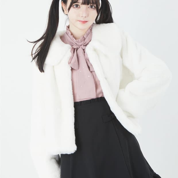 앙크루즈 happy bag 퍼아우터 퍼코트 / 양산형 지뢰계 양지뢰
