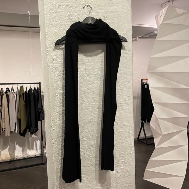 율리우스 캐시미어 넥워머 머플러