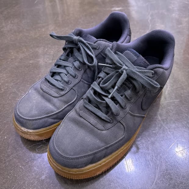 나이키 에어포스1 07 로우 캔버스 그레이 블랙 검솔 270