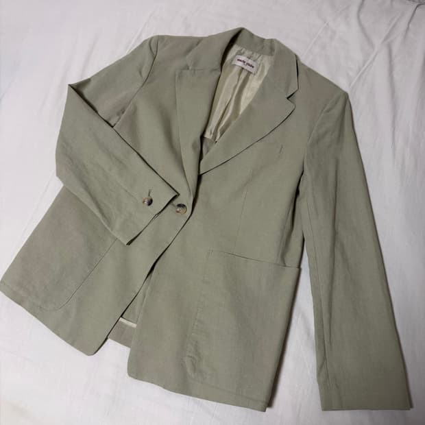 마리끌레르 린넨 테일러드 싱글자켓 올리브