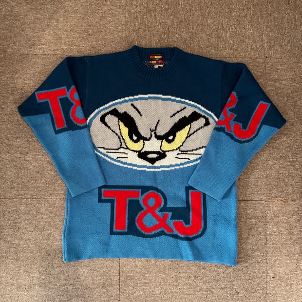 톰과 제리 스웨터 