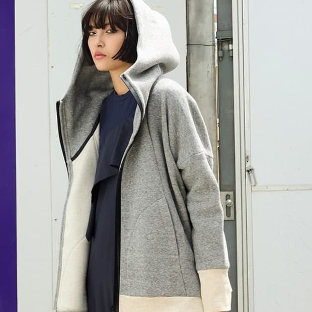 avie 오버핏 후드파카