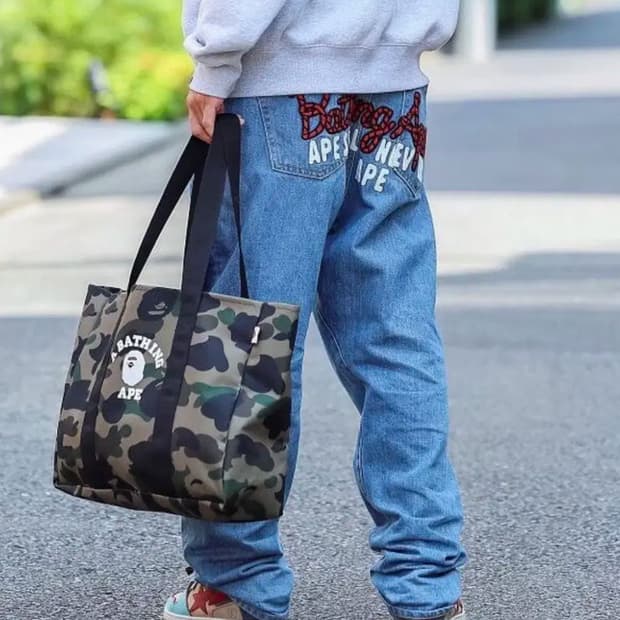 베이프 가방 숄더백 토트백 운동가방 여행가방 새상품 정품