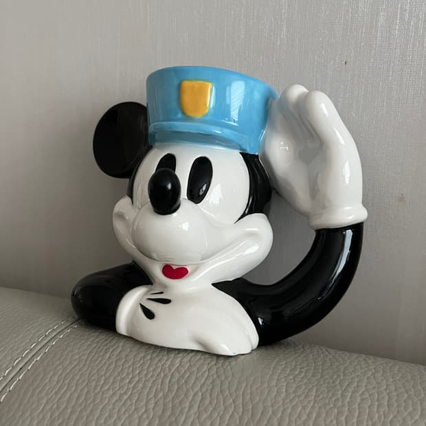 도쿄디즈니랜드 미키마우스 도자기 3D 머그컵 연필꽂이