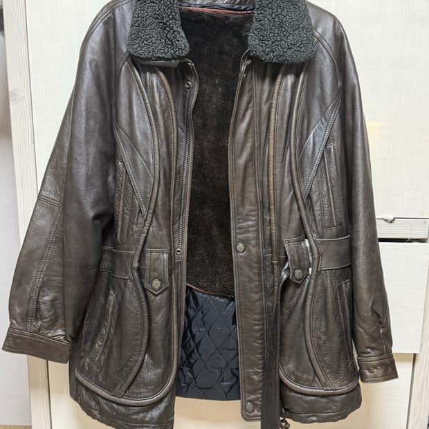 Vintage leather jacket 