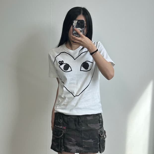 꼼데가르송 플레이 더블하트 화이트 반팔 티셔츠