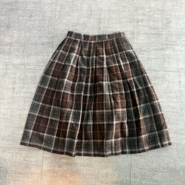 일본빈티지 Fanciful 하구미모리걸 할메카지 울 미디스커트