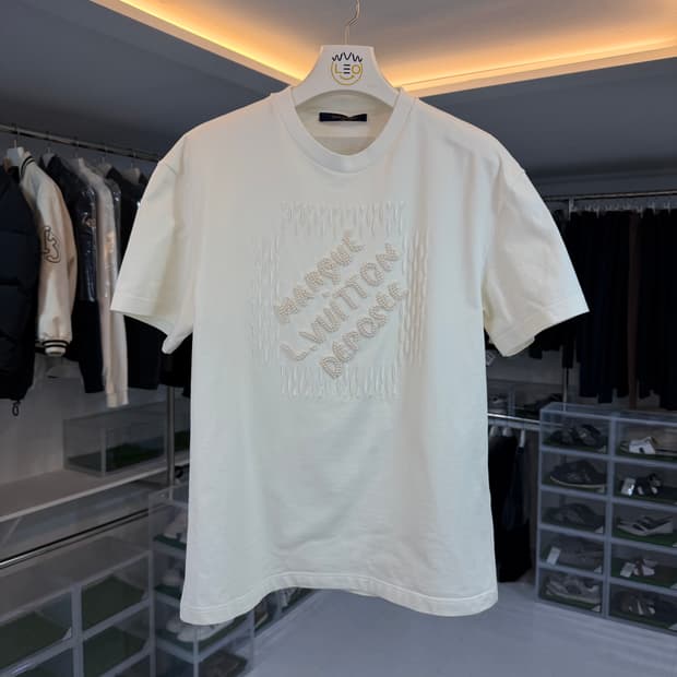 [리오브] 루이비통 X 퍼렐 MLVD 시그니처 반팔