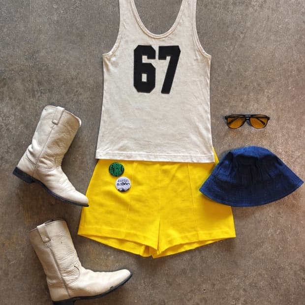 Nowos 라인 탱크탑 SS시즌 한정판매 제품