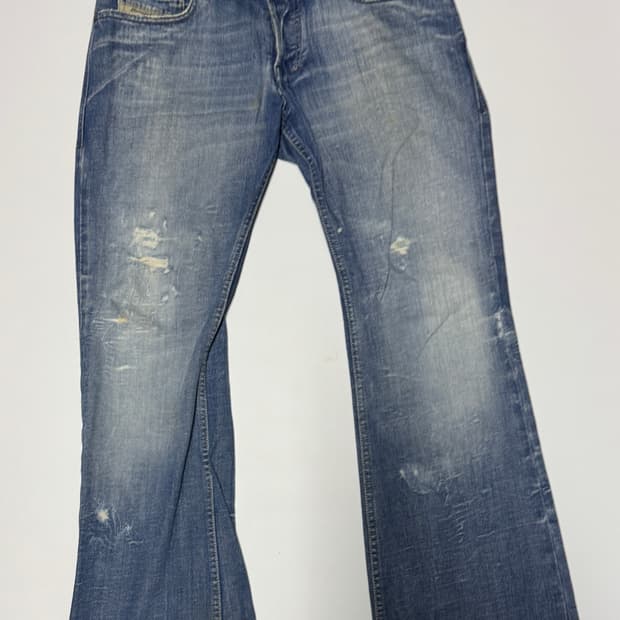 희귀!! 디젤 Diesel 자탄 디스트로이드 부츠컷 데님팬츠 35.4인치