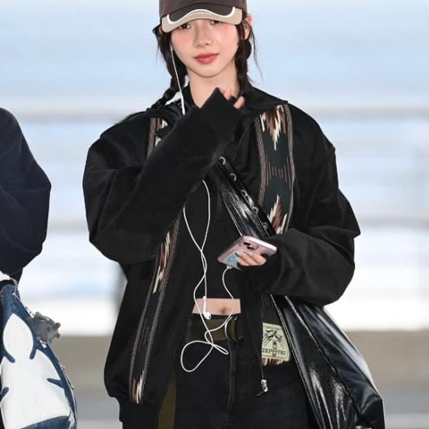 4) 캐피탈 스무스 저지 코치 & 제피르 트랙 자켓 블랙 