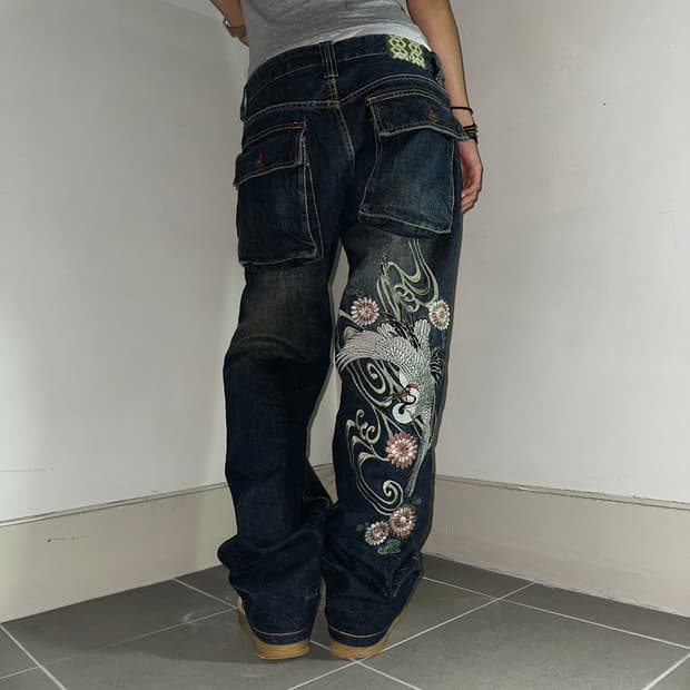 Infinity bird Embroidery denim pants